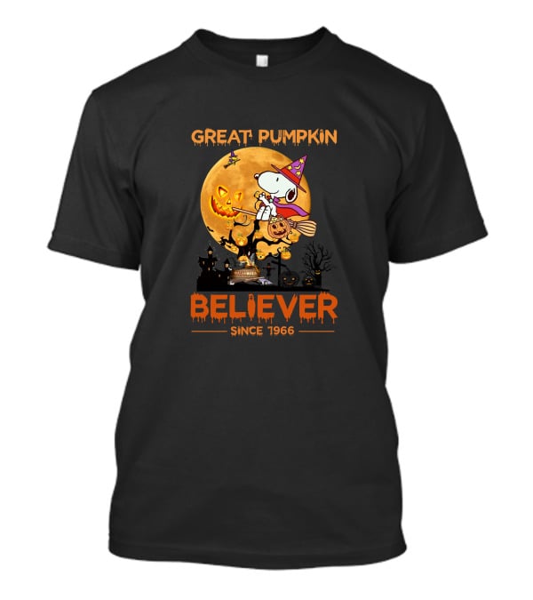 Great Pumpkin Believer Since 1966 Snoopy Halloween Moon T-Shirt