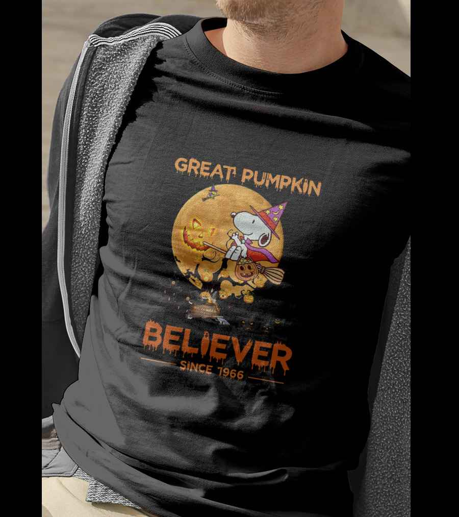 Great Pumpkin Believer Since 1966 Snoopy Halloween Moon T-Shirt