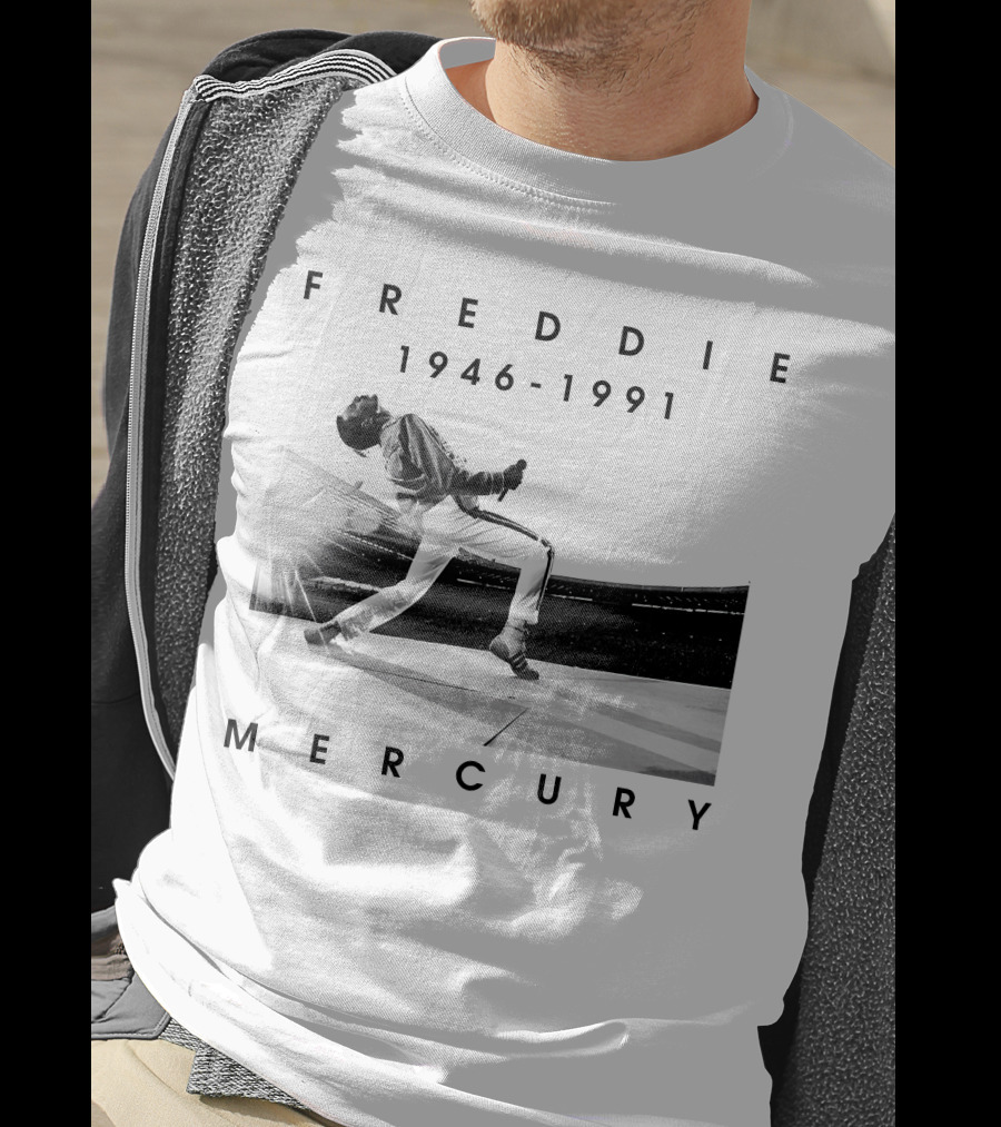 Freddie Mercury 1946-1991 Iconic Stage Performance T-Shirt
