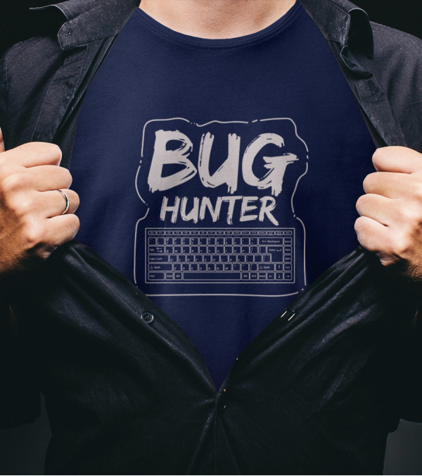 Bug Hunter Keyboard Software Test Engineer Tech Enthusiast T-Shirt