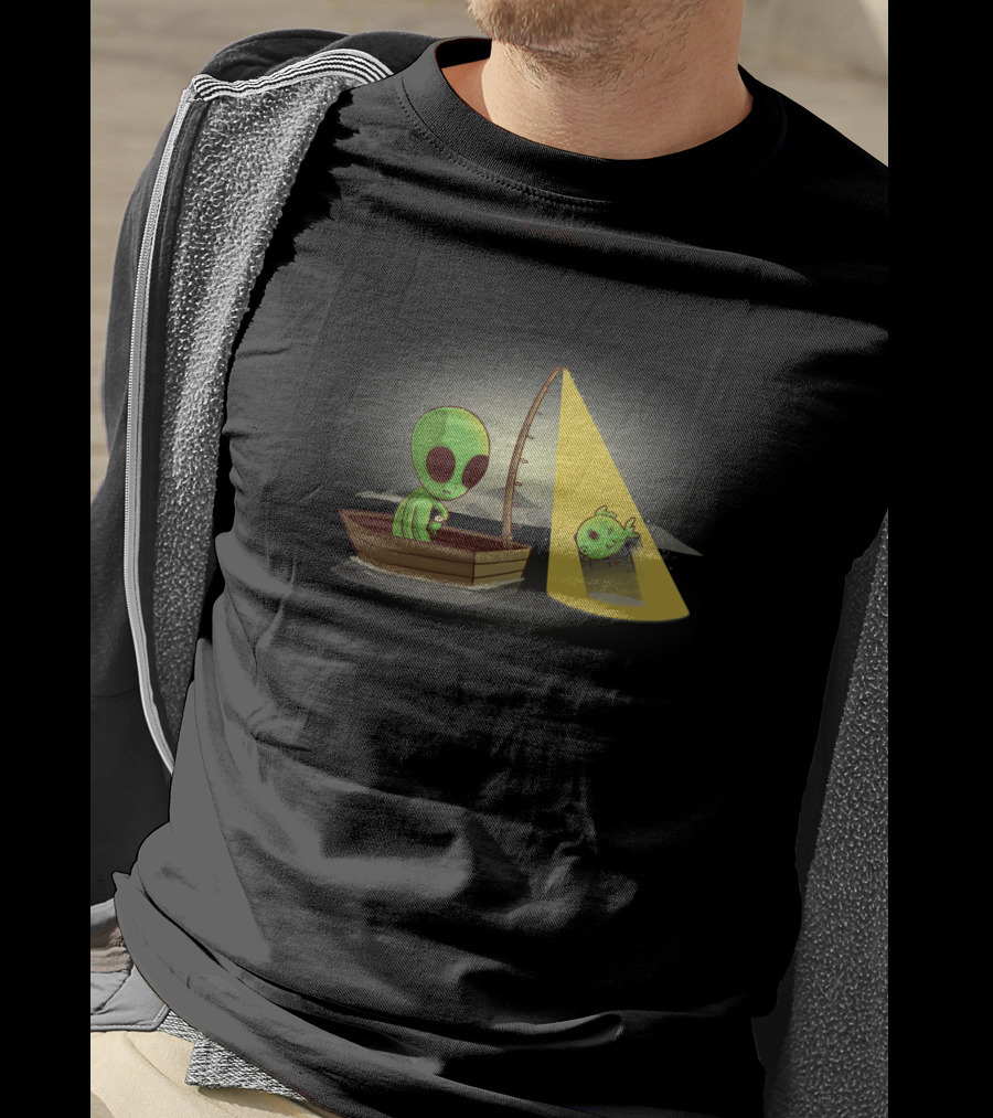Alien Fishing UFO Light Beam Catch Boat T-Shirt