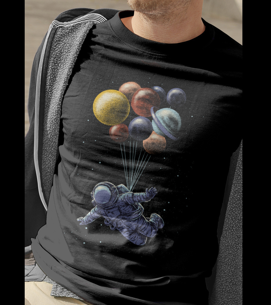 Space Travel Astronaut With Planet Balloons T-Shirt