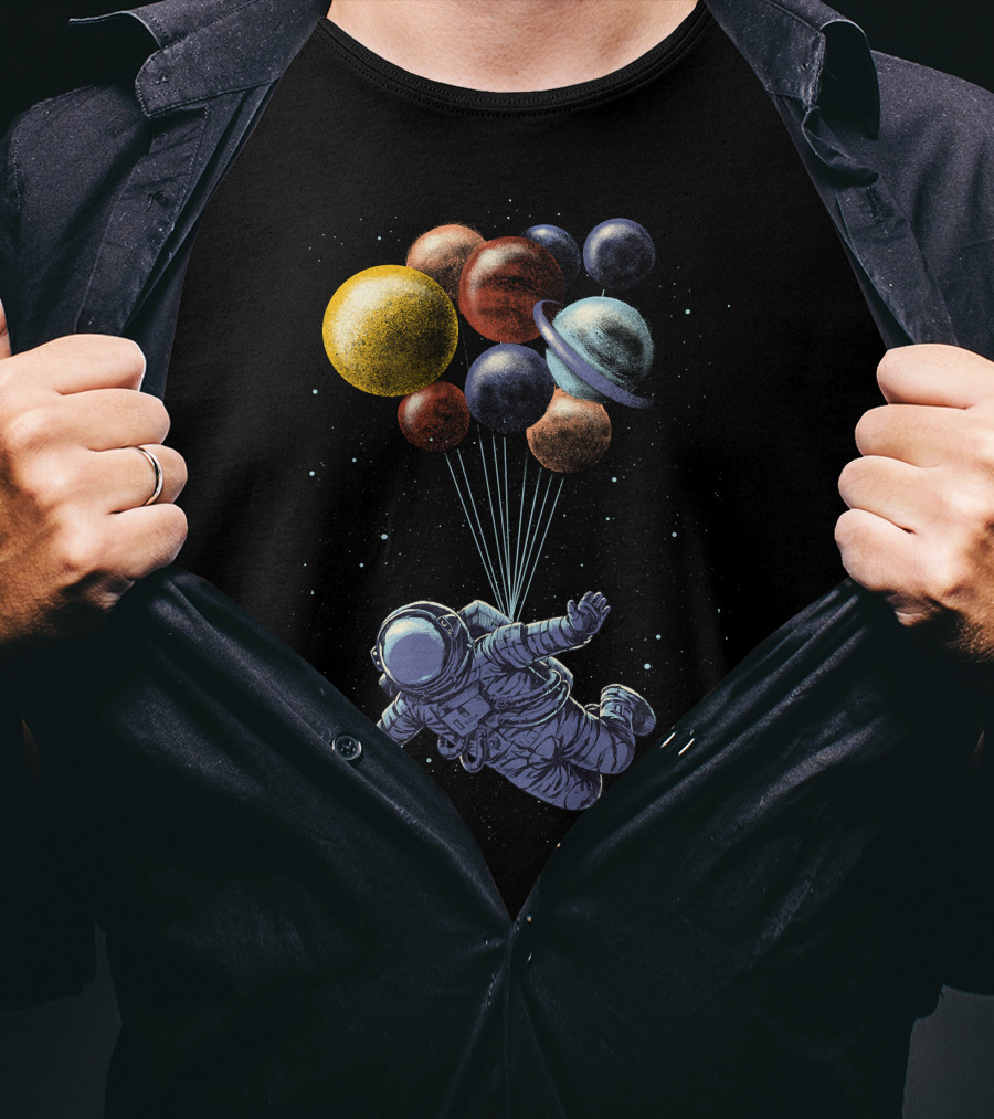 Space Travel Astronaut With Planet Balloons T-Shirt