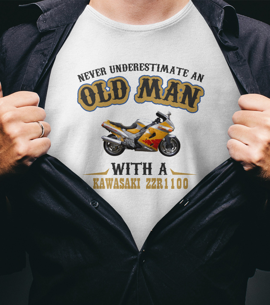 Never Underestimate An Old Man With A Kawasaki ZZR1100 T-Shirt
