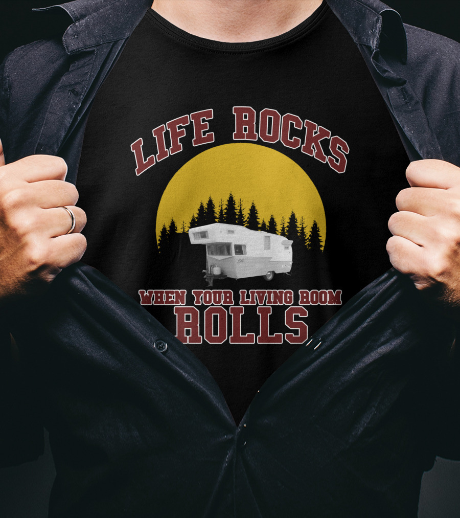 Life Rocks When Your Living Room Rolls Vintage Camper Retro Sunset T-Shirt
