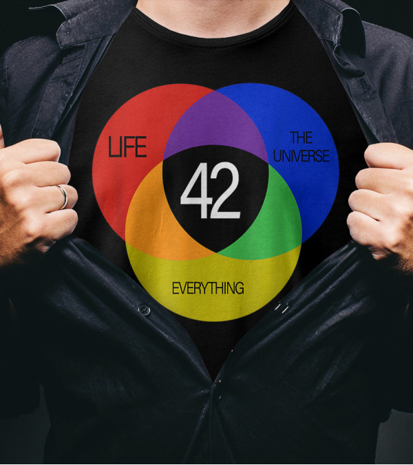 42 Life The Universe And Everything Answer Venn Diagram T-Shirt