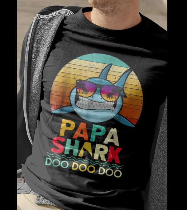 Papa Shark Doo Doo Doo Retro Vintage Sunglasses Beach Sunset T-Shirt