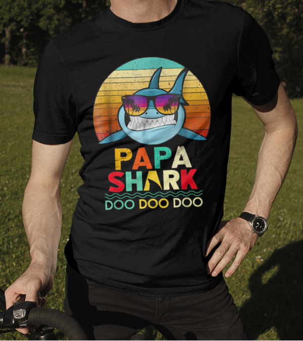 Papa Shark Doo Doo Doo Retro Vintage Sunglasses Beach Sunset T-Shirt