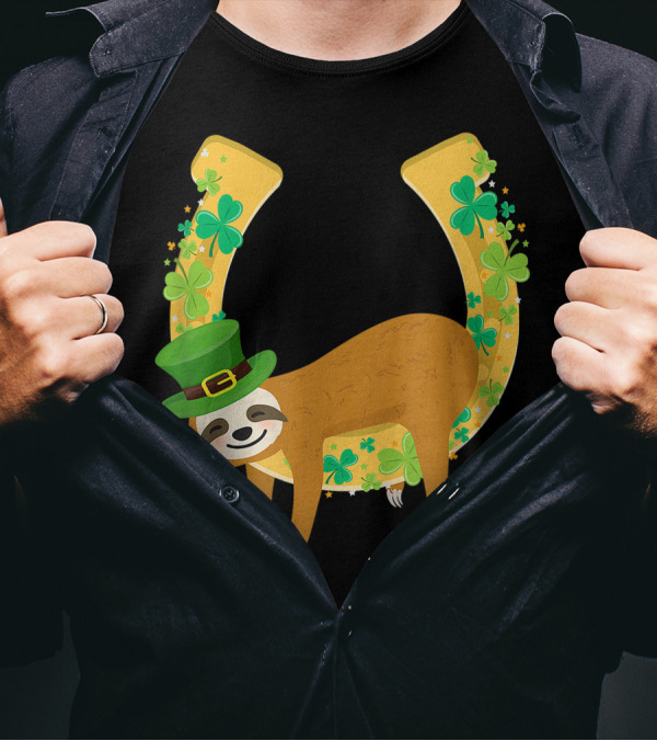 Sloth Napping Leprechaun Horseshoe Shamrock Green Hat T-Shirt