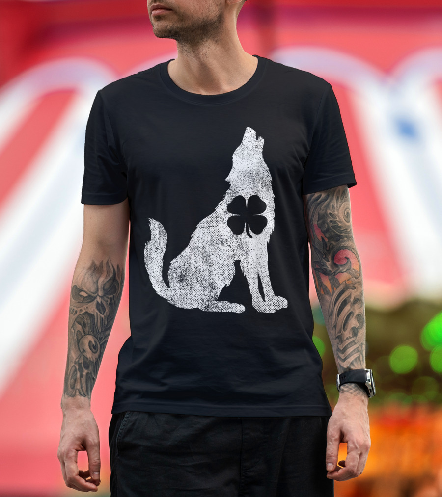 Wolf with Shamrock on Irish St. Patrick's Day T-Shirt