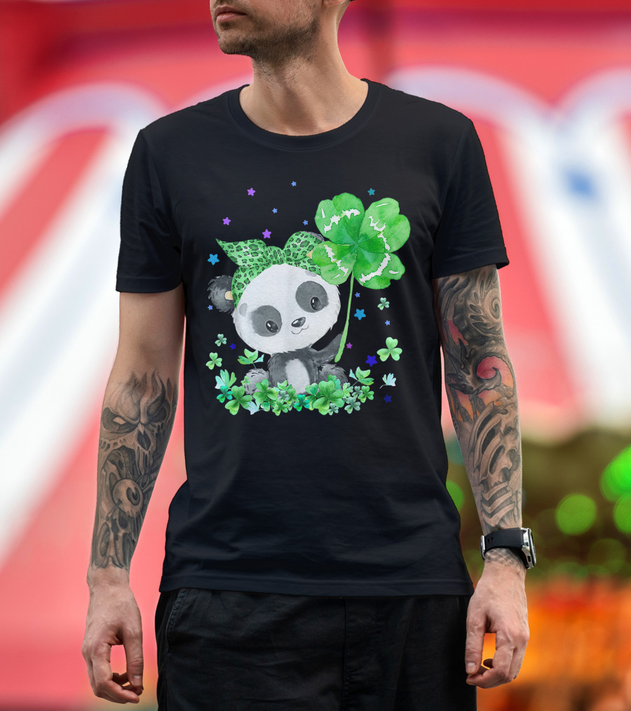 Panda Holding Shamrock Surrounded by Stars and Clovers Cute T-Shirt