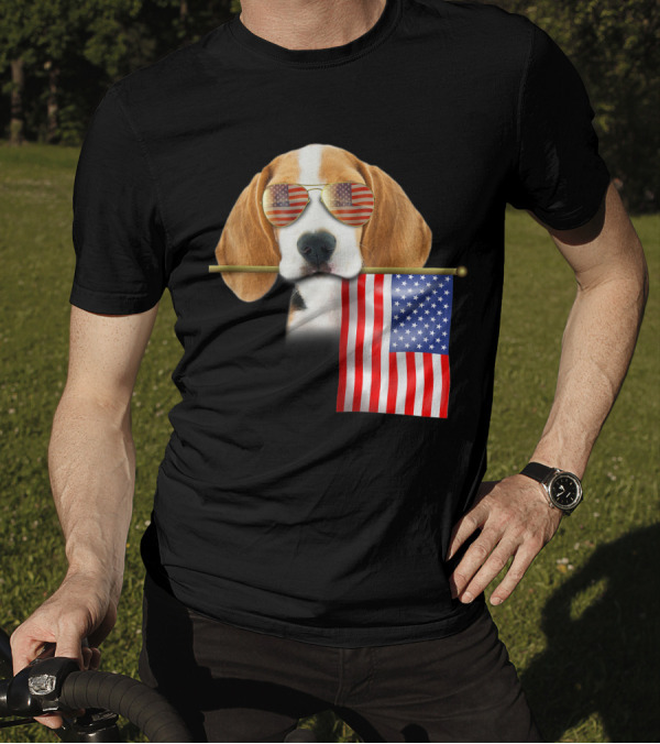 4Th Of July American Flag Beagle With Sunglasses T-Shirt