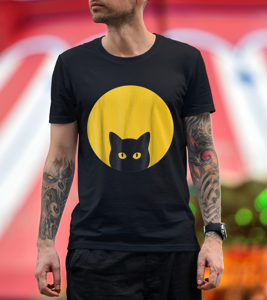 Solar Eclipse Black Cat Yellow Eyes on Full Moon Circle T-Shirt