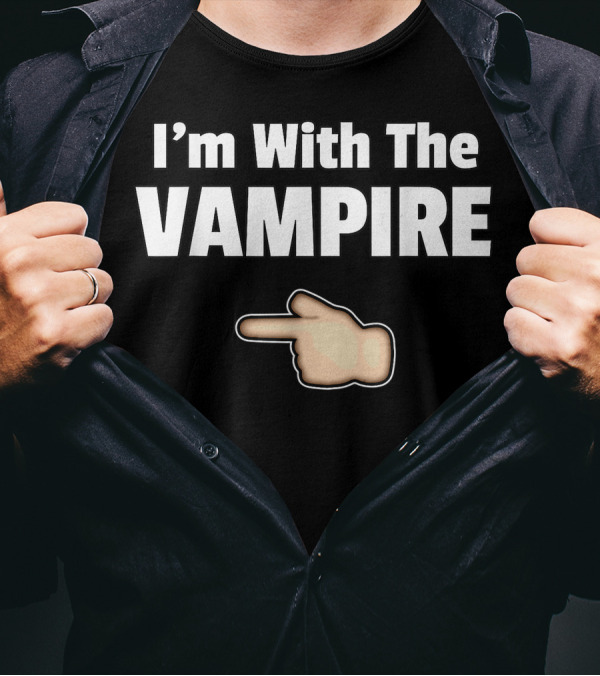 I'm With The Vampire Lazy Easy Halloween Family Costume T-Shirt