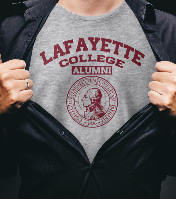 Lafayette College Alumni Seal 1826 Collegium Lafayetteense Veritas Liberabit T-Shirt