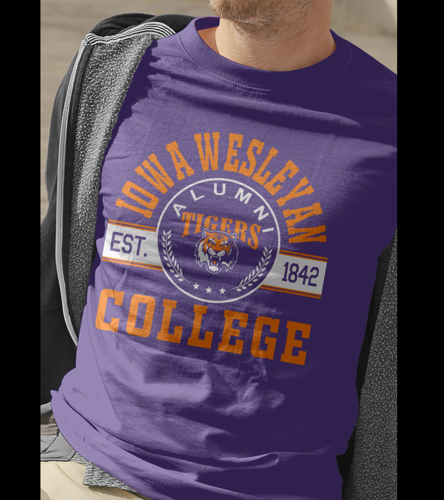 Iowa Wesleyan College Alumni Tigers Est. 1842 T-Shirt