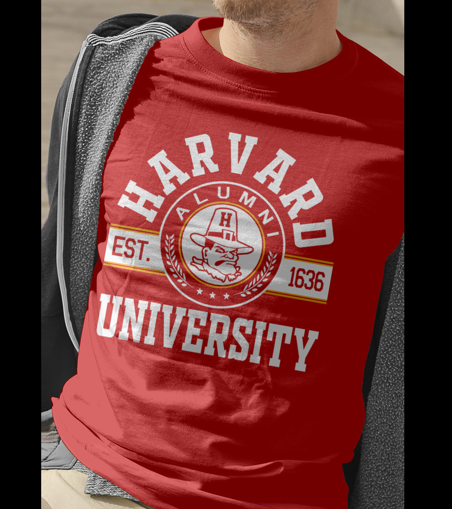 Harvard University Alumni Est. 1636 T-Shirt