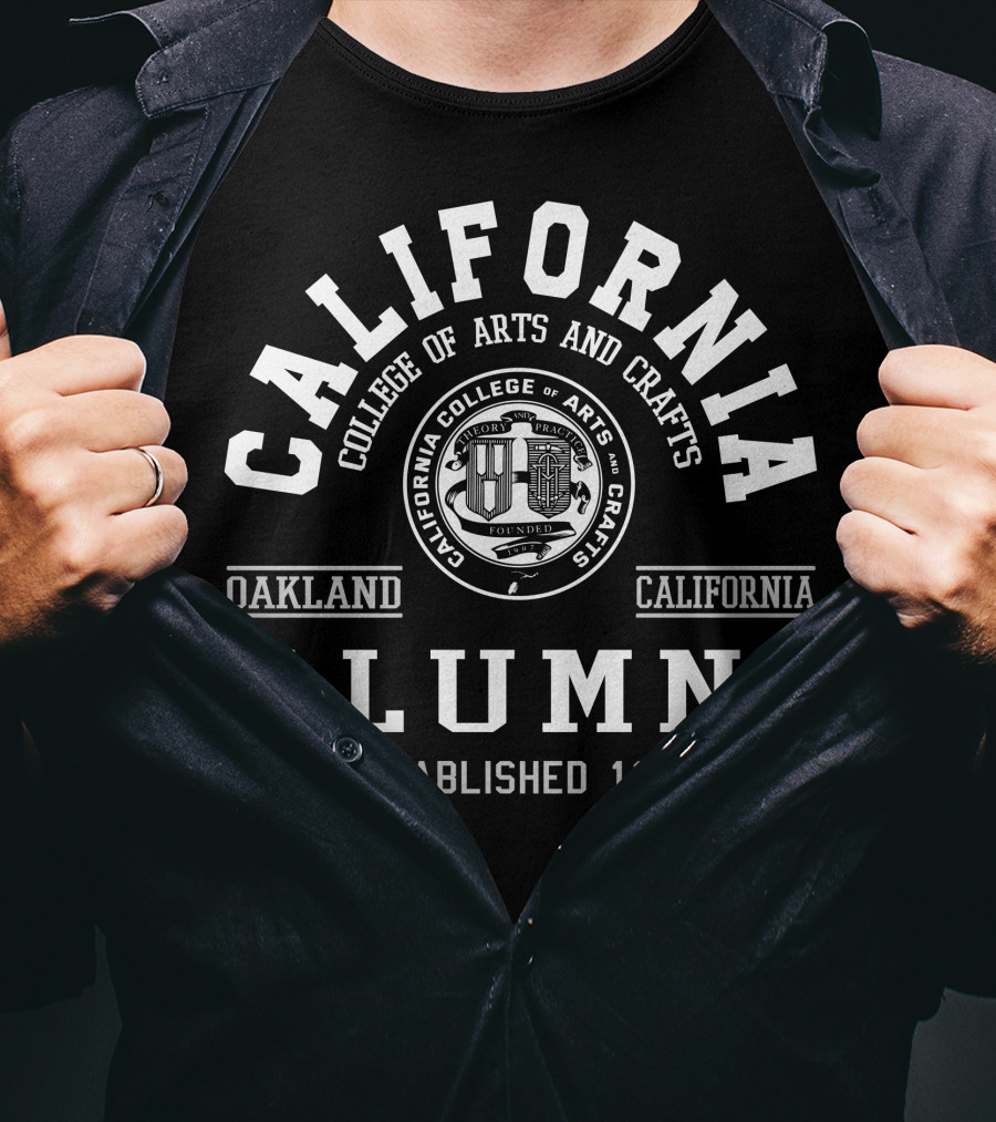 California College Of Arts And Crafts Oakland Alumni Established 1907 T-Shirt