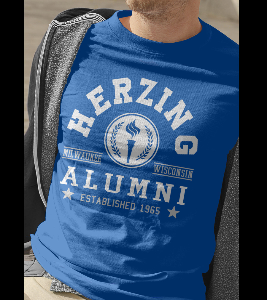Herzing Alumni Milwaukee Wisconsin Established 1965 T-Shirt