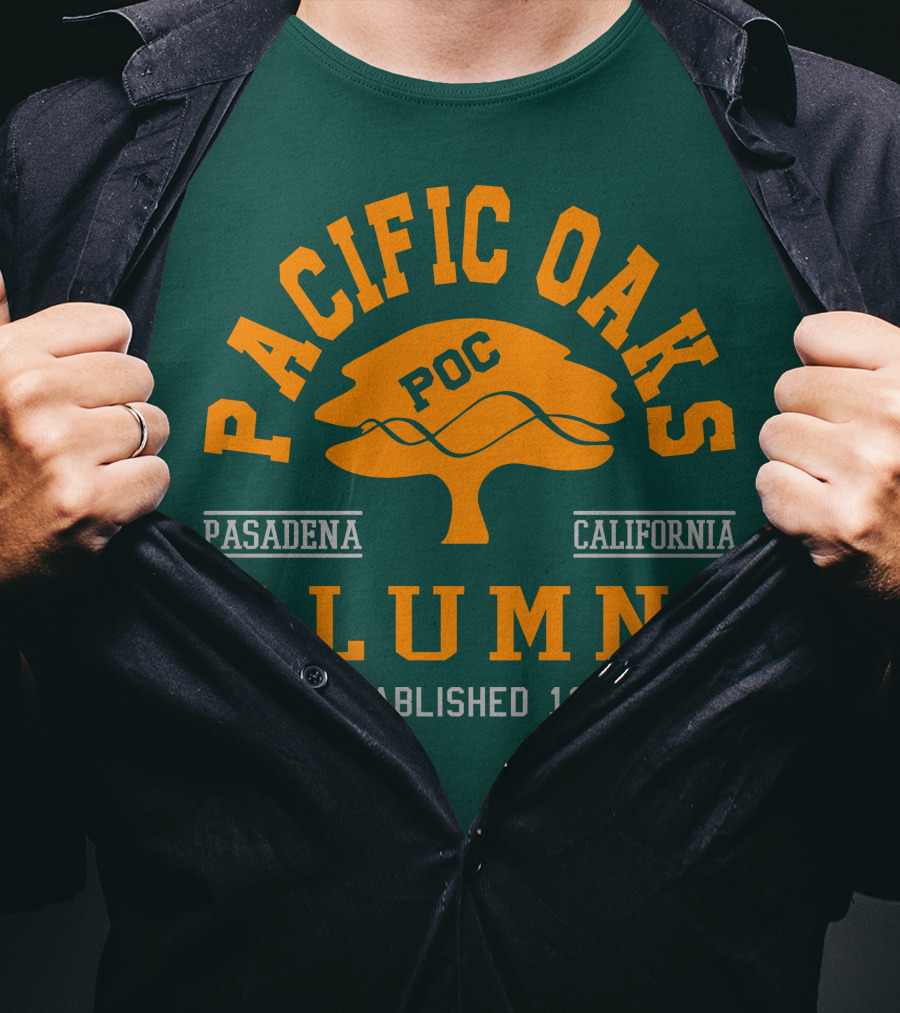 Pacific Oaks POC Alumni Pasadena California Established 1958 T-Shirt