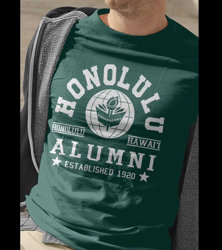 Honolulu Hawai'i Alumni Mālamalama Established 1920 T-Shirt