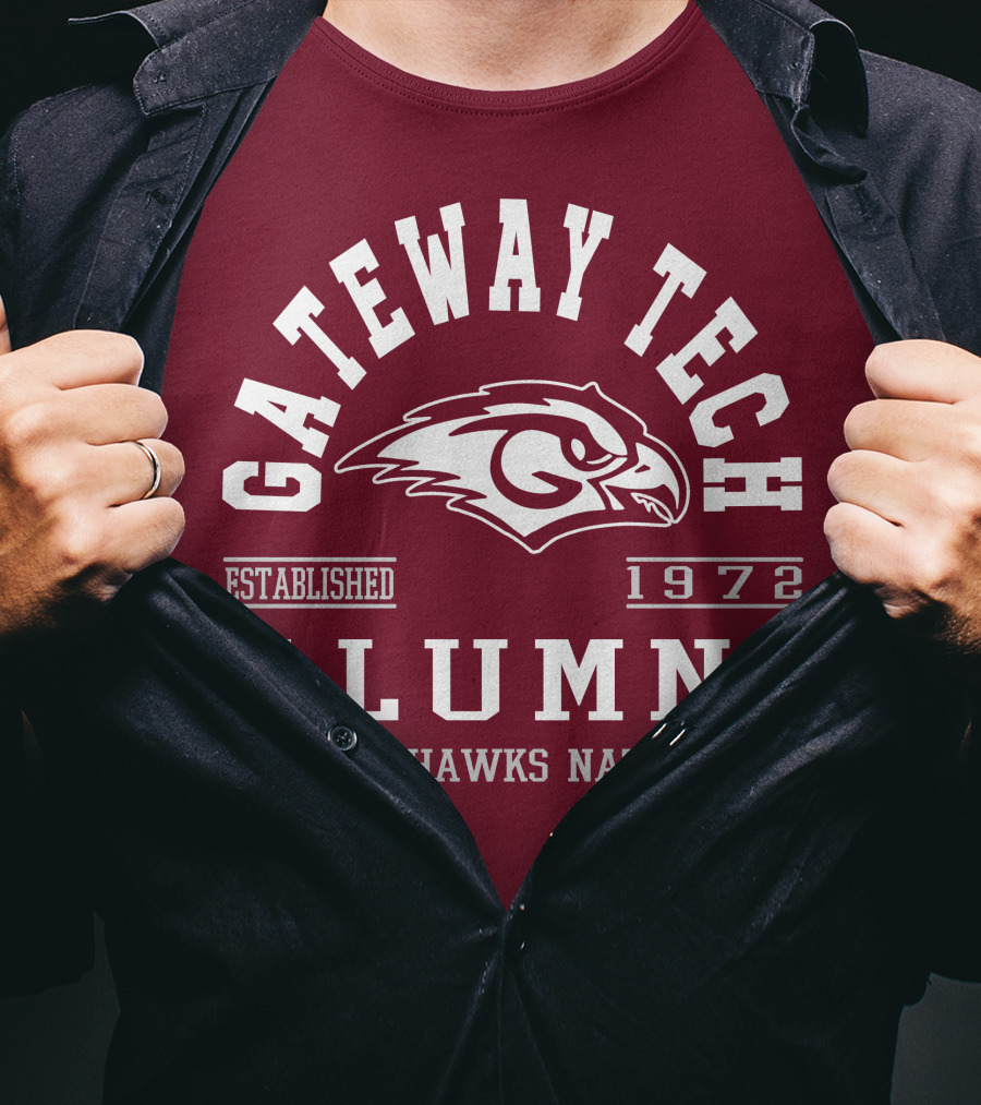Gateway Tech Alumni Established 1972 Red Hawks Nation T-Shirt