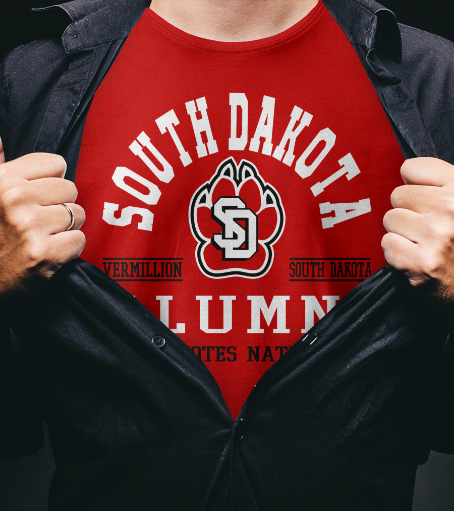 South Dakota Alumni Coyotes Nation Vermillion SD T-Shirt