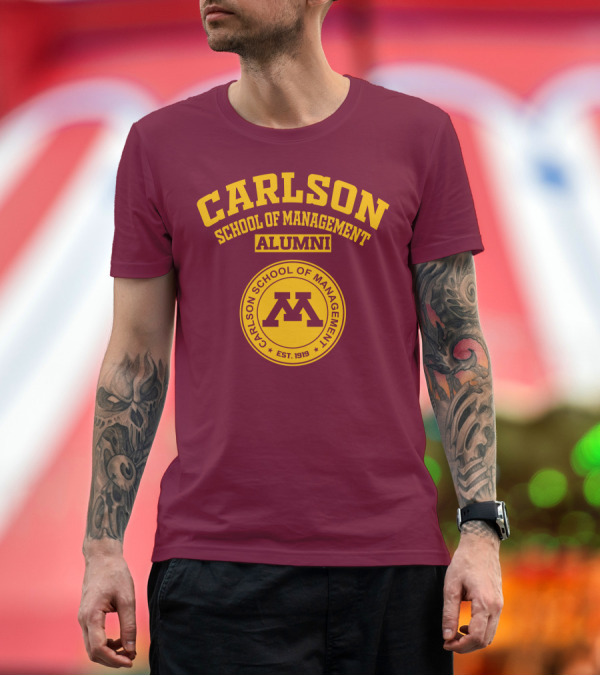 CARLSON SCHOOL OF MANAGEMENT ALUMNI EST. 1919 T-Shirt