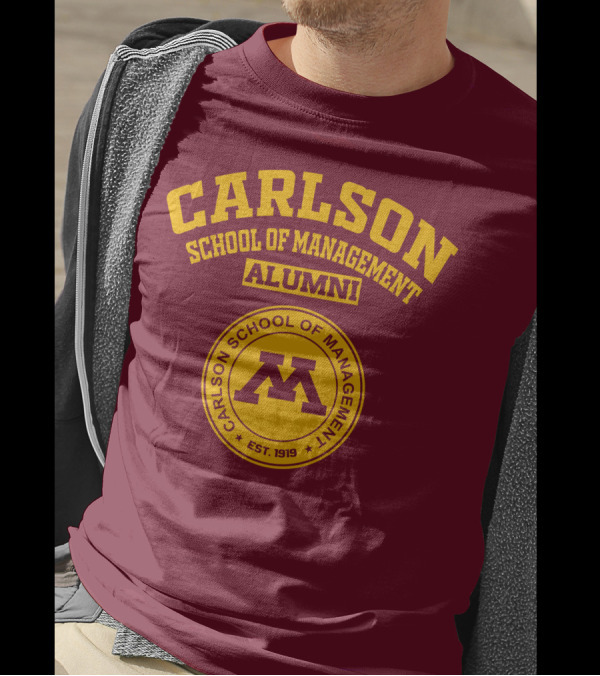 CARLSON SCHOOL OF MANAGEMENT ALUMNI EST. 1919 T-Shirt