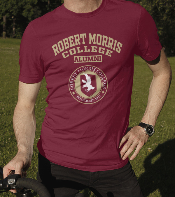 Robert Morris College Alumni Established 1913 T-Shirt