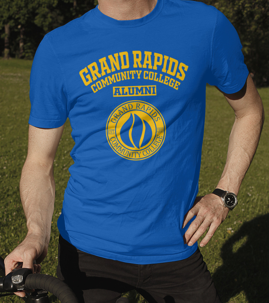 Grand Rapids Community College Alumni Est. 1914 Seal T-Shirt