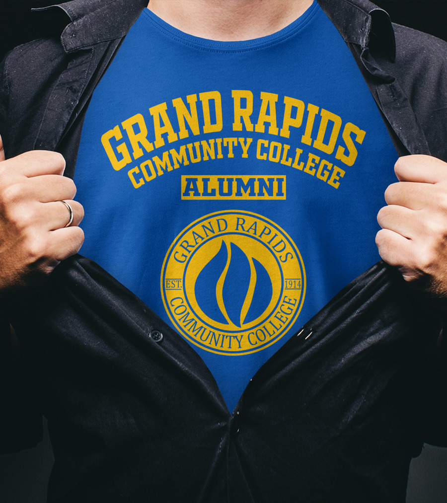 Grand Rapids Community College Alumni Est. 1914 Seal T-Shirt