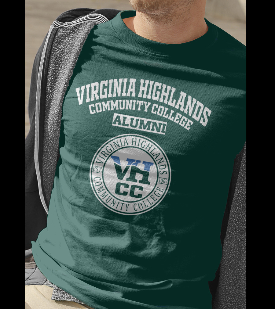 Virginia Highlands Community College Alumni Est 1967 VHCC T-Shirt