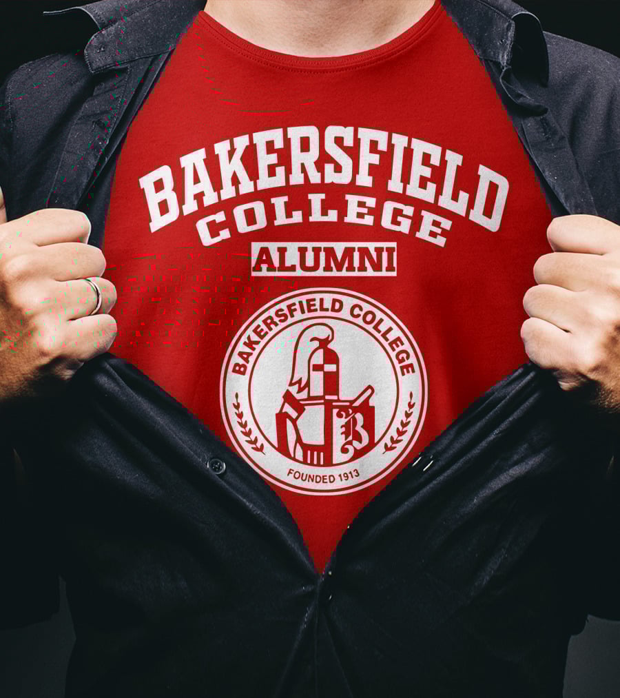Bakersfield College Alumni Founded 1913 Logo Badge T-Shirt