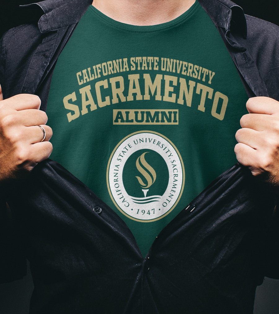 CALIFORNIA STATE UNIVERSITY SACRAMENTO ALUMNI 1947 T-Shirt