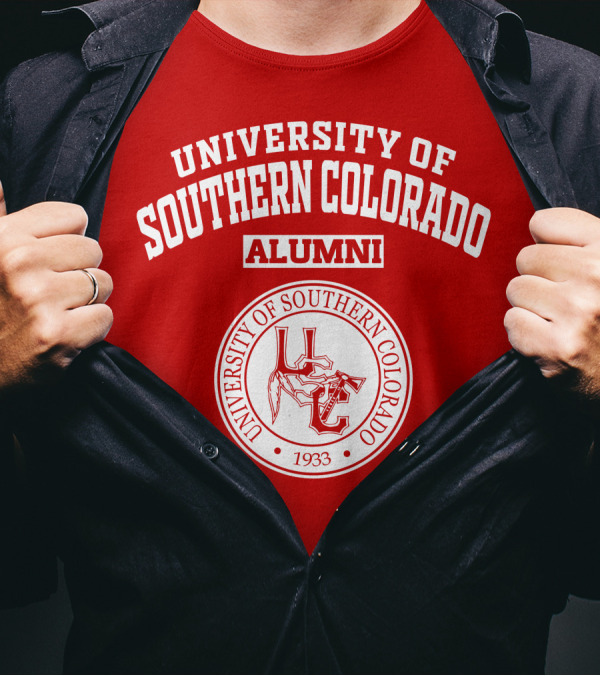 University Of Southern Colorado Alumni 1933 Badge UC T-Shirt