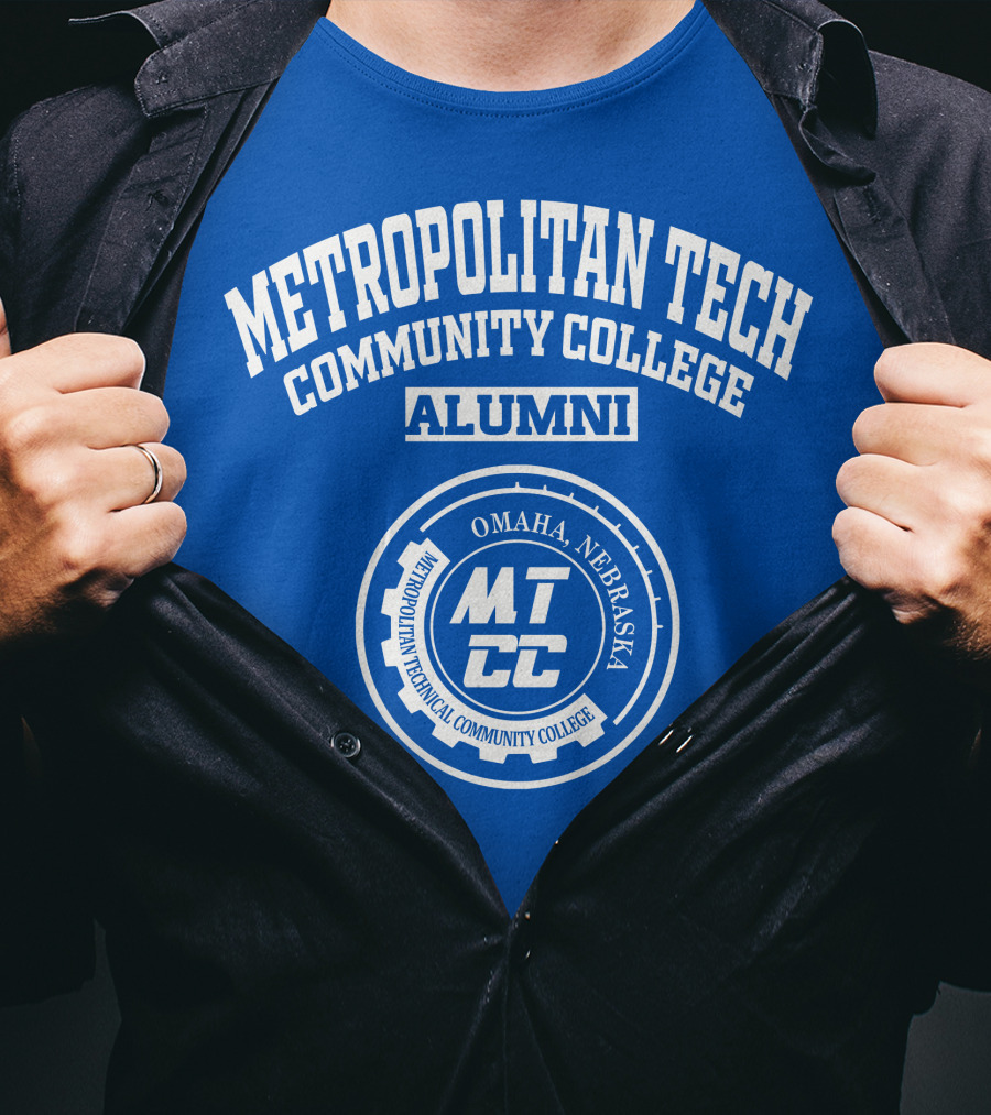Metropolitan Tech Community College Alumni Omaha Nebraska MTCC T-Shirt