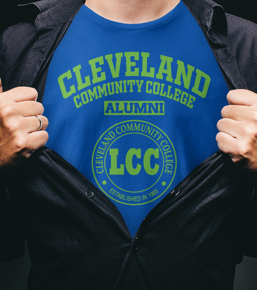 Cleveland Community College Alumni LCC Established In 1965 T-Shirt