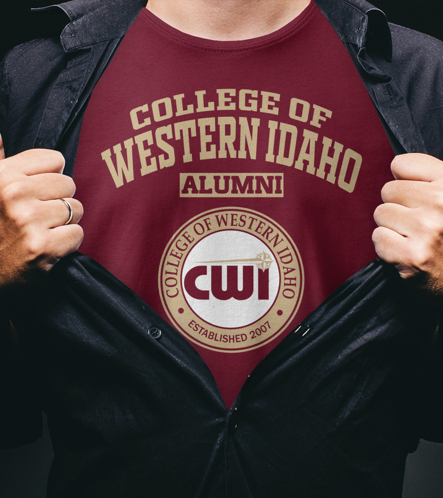 College Of Western Idaho Alumni Established 2007 CWI T-Shirt