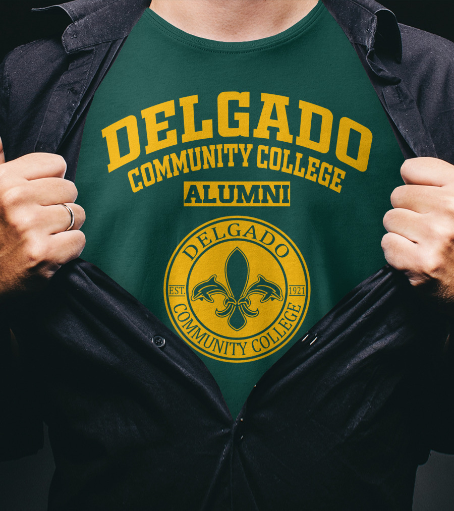 Delgado Community College Alumni EST. 1921 Fleur-de-lis T-Shirt