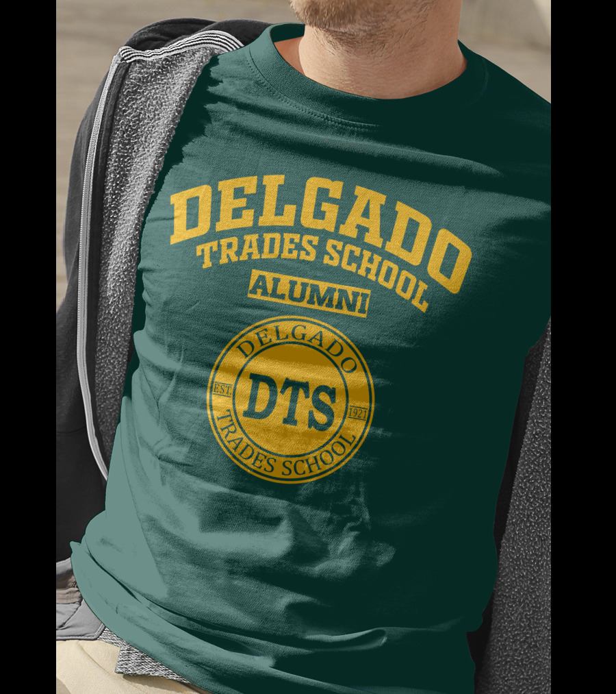 Delgado Trades School Alumni DTS EST 1921 T-Shirt