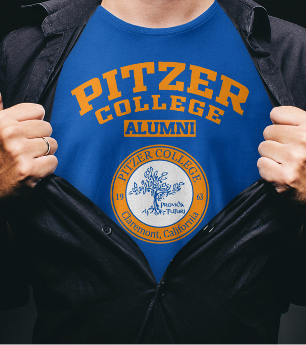 Pitzer College Alumni Claremont California Provida Futuri 1963 T-Shirt