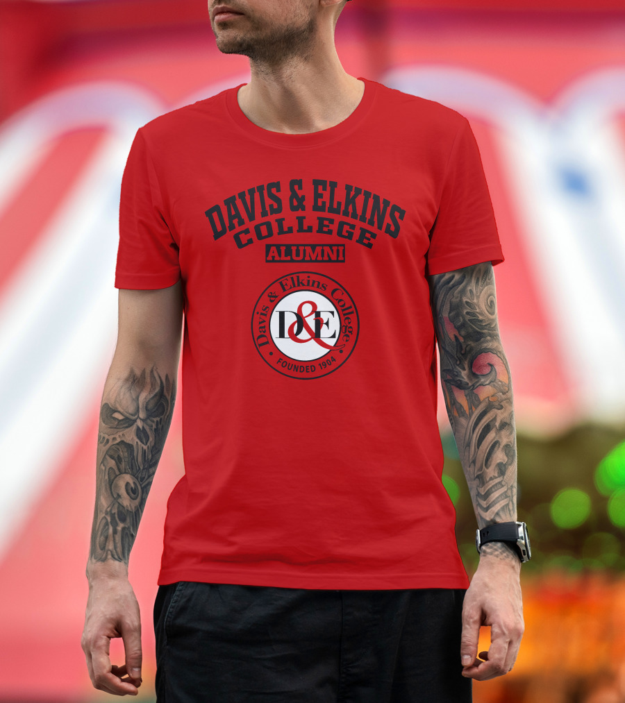 Davis and Elkins College Alumni Founded 1904 D&E T-Shirt
