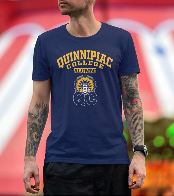QUINNIPIAC COLLEGE ALUMNI QC T-Shirt