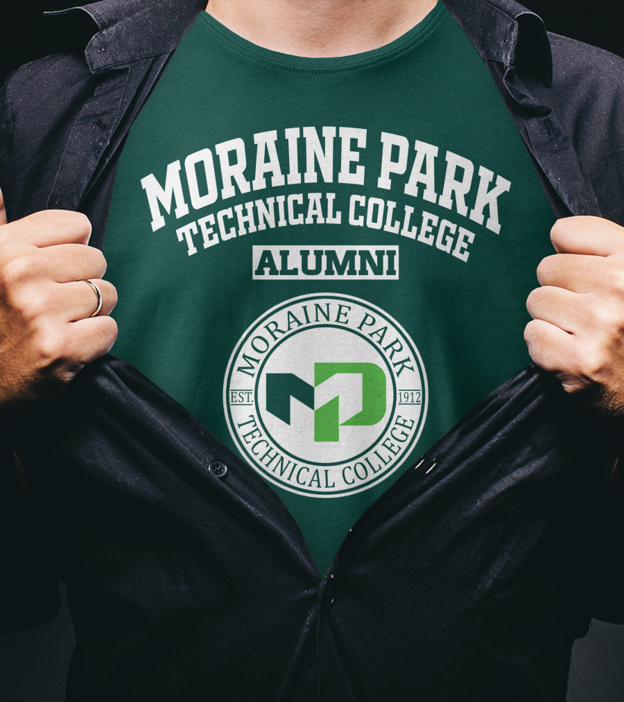 Moraine Park Technical College Alumni Est. 1912 T-Shirt