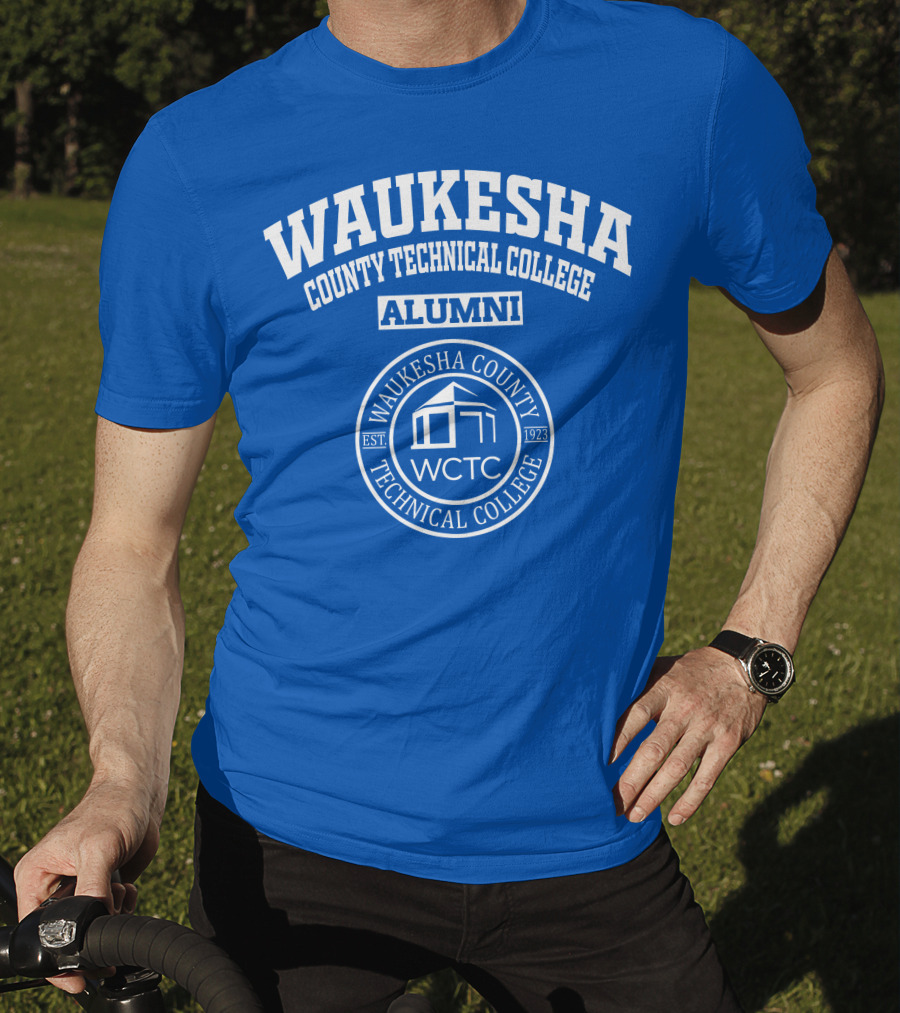Waukesha County Technical College Alumni WCTC Est. 1923 T-Shirt