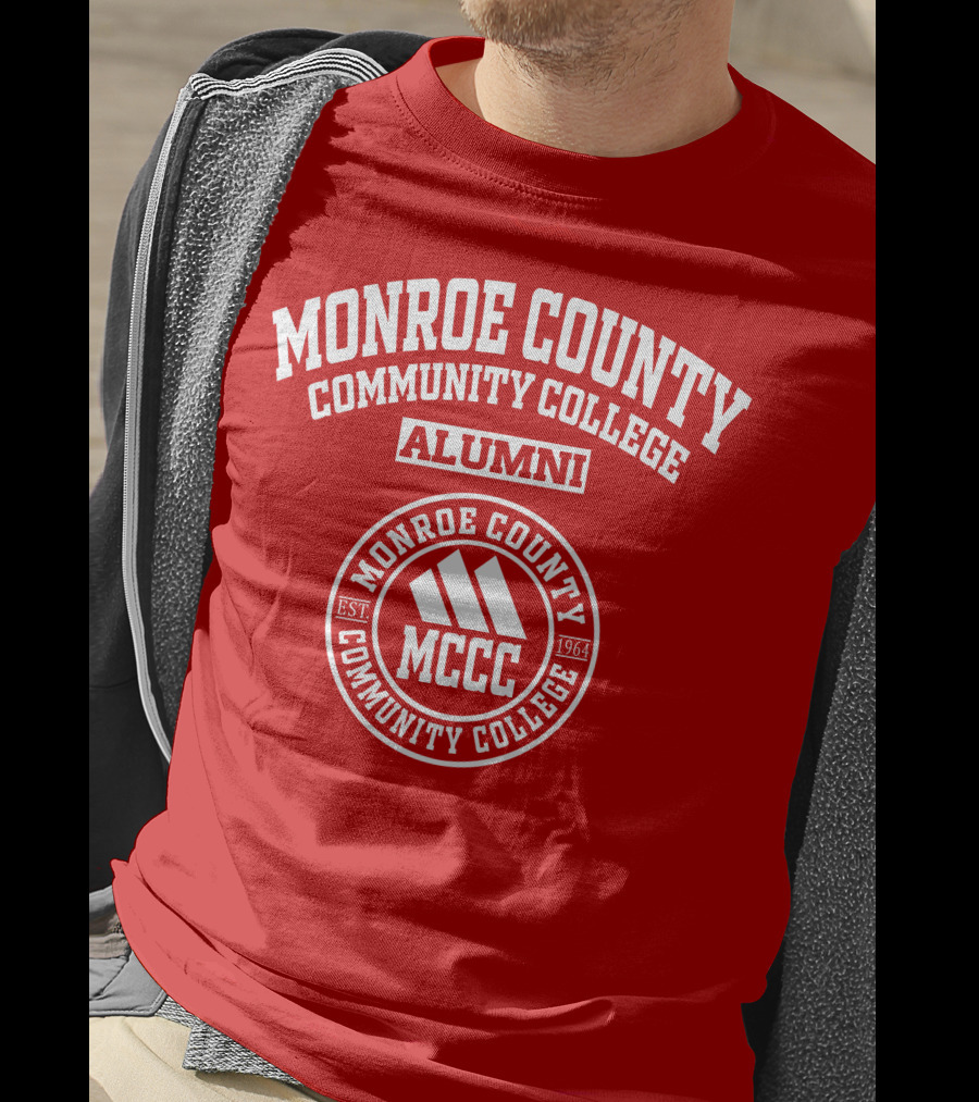 Monroe County Community College Alumni MCCC Est. 1964 T-Shirt