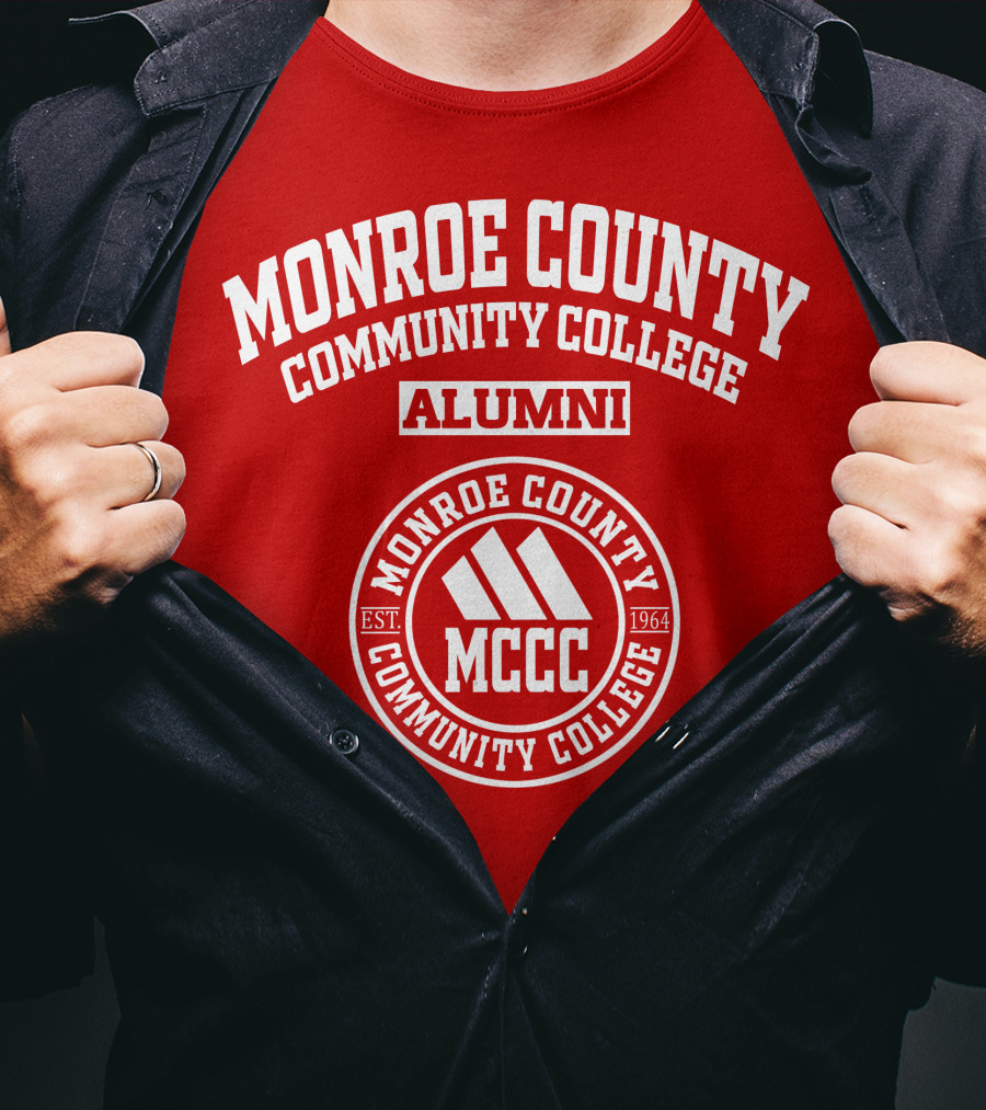 Monroe County Community College Alumni MCCC Est. 1964 T-Shirt