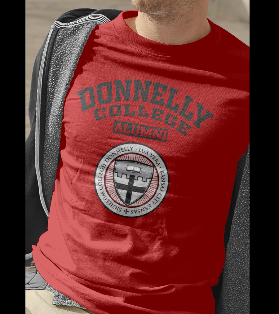 Donnelly College Alumni Lux Vera Seal Kansas City T-Shirt