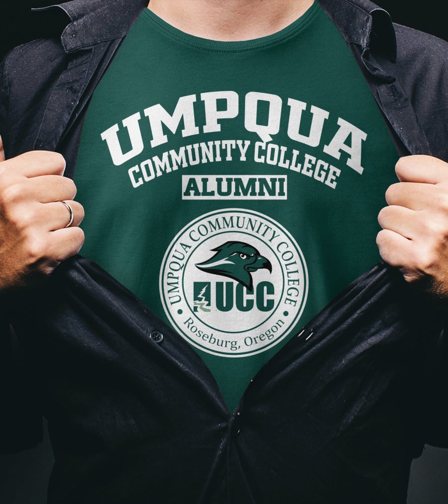 Umpqua Community College Alumni Roseburg Oregon UCC T-Shirt